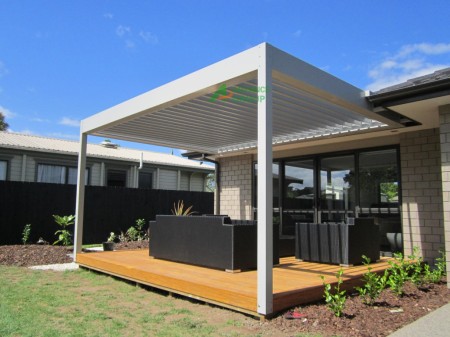 Manual Aluminum Pergola 2